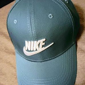 Men's Nike Blue Hat.  Blue with White Nike label and logo on front and inside ca